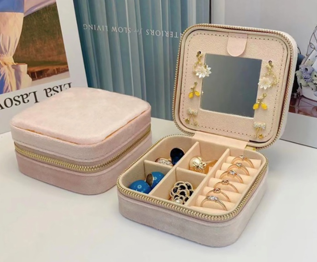 

Шкатулка Velvet luxury розовая