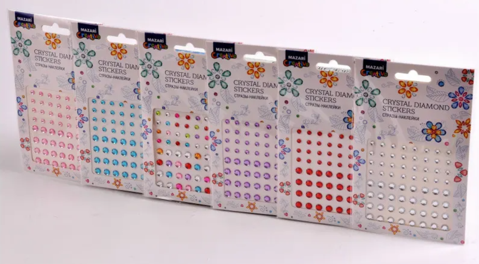 Стразы самоклеящиеся пластиковые Круги 6 дизайнов ассорти 7х8см MAZARI M-20449 43₽