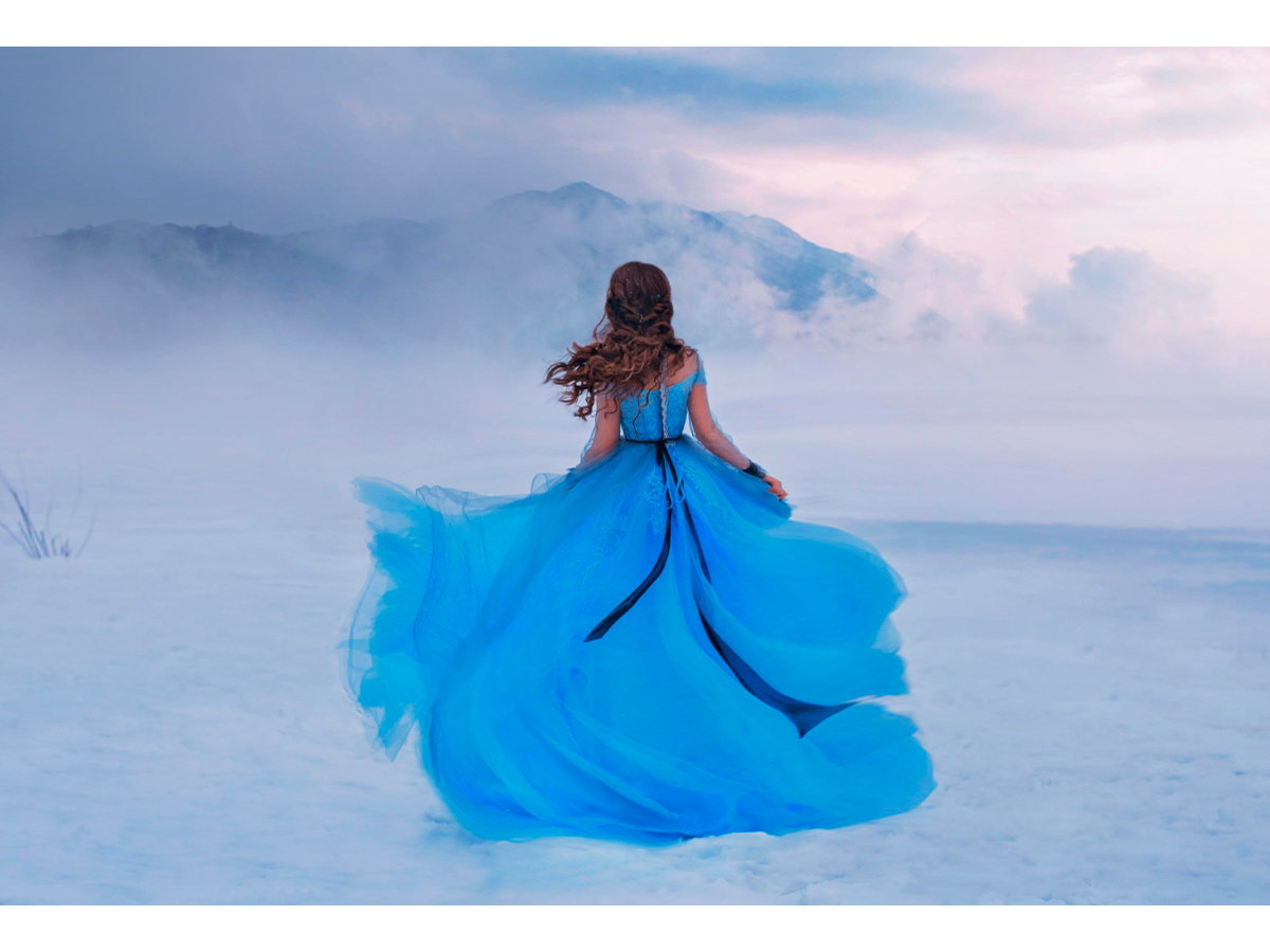 Мозаика алмазная 30х40см Девушка в голубом платье 493₽